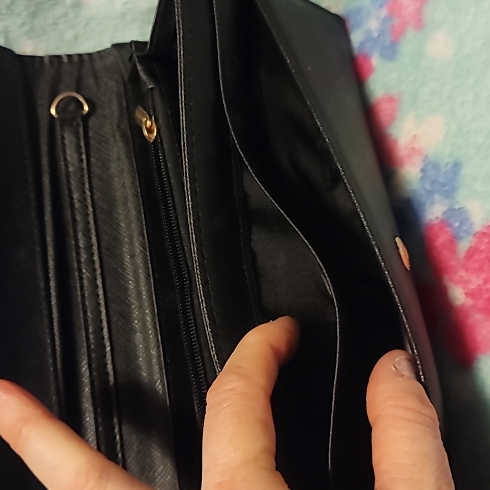 Black Clutch / Wallet - Picture 10 of 14
